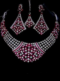 rhodium-necklaces-jewellery-31052FN3595